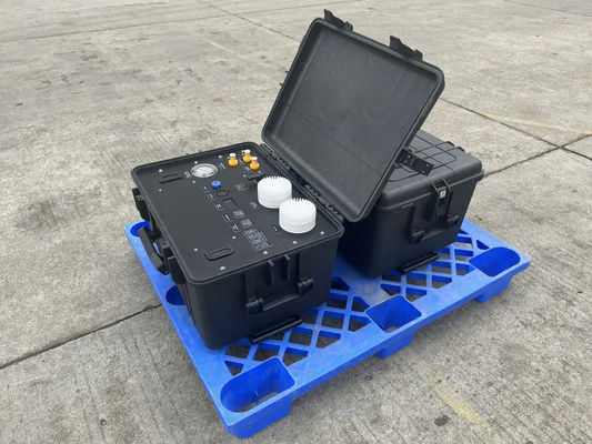 Sistema móvil de purificación de agua de 300 L/H para el suministro de agua al aire libre en campamentos