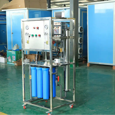 250L/H 1.7kW-220-240V Planta de agua de ósmosis inversa de agua salada con filtros de sedimentos de 3 etapas