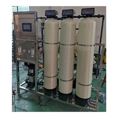 1TPH 2.1kW-380-415V 3xFRP Tanques de agua salada Planta de agua de ósmosis inversa