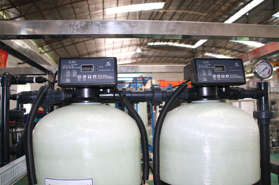 2TPH 3.0kW-380-415V 2xFRP Tanques de agua salada Planta de agua de ósmosis inversa