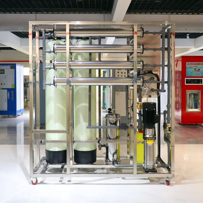 500L/H 1.7kW-380-415V 2x FRP Tanques de agua salada Planta de agua de ósmosis inversa