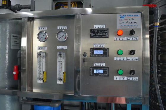 1TPH 2.1kW-380-415V 2xSS304 Tanques de agua salada Planta de agua de ósmosis inversa