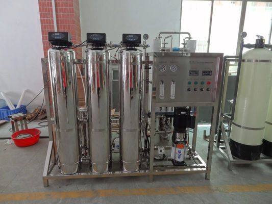 1.5TPH 3.0kW-380-415V 3xSS304 Tanques de agua salada Planta de agua de ósmosis inversa