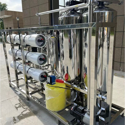 4TPH 5.5kW-380-415V 2xSS304 Tanques de agua salada Planta de agua de ósmosis inversa