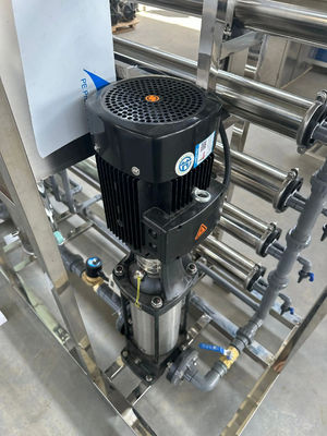 6TPH 7.9kW-380-415V 2xFRP Tanques de agua salada Planta de agua de ósmosis inversa