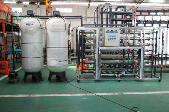 5TPH 7.4kW-380-415V 2xFRP Tanques de agua salada Planta de agua de ósmosis inversa
