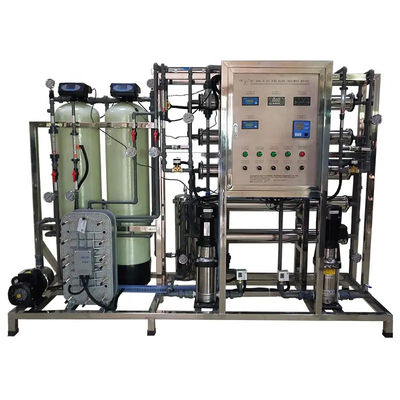 Sistema de purificación de agua ultrapura para semiconductores / maquillaje