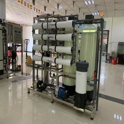 1TPH 2xFRP Tanques Planta de agua de ósmosis inversa para beber / agricultura / riego