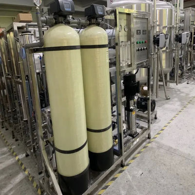 1TPH 2xFRP Tanques Planta de agua de ósmosis inversa para beber / agricultura / riego