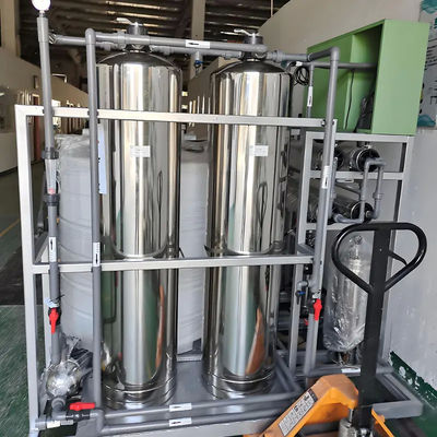 1TPH 2xSS304 Tanques Planta de agua de ósmosis inversa para el tratamiento de agua pura RO comercial