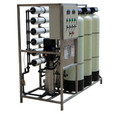 1.5TPH 3xFRP Tanques 160*85*170cm Planta de agua de ósmosis inversa para la industria