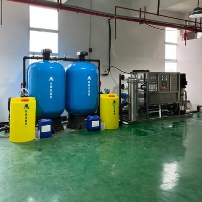 4TPH FRP Tanques de agua salada Planta de agua de ósmosis inversa para pozos de perforación