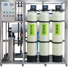 Sistema compacto de ósmosis inversa para agua salobre para necesidades de purificación de 250 L/h