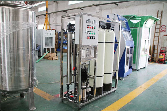 Planta de agua de ósmosis inversa de agua salada Solución eficiente y confiable para la capacidad de permeabilidad de 1TPH