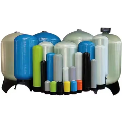 Capacidad personalizada resistente a la corrosión y al calor del tanque de FRP industrial Vida útil de 20 años para el almacenamiento de productos químicos