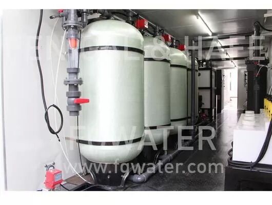 Sistema BWRO en contenedores de 2000 m³/día con tasa de recuperación del 70 % y consumo de energía de 1,05 kWh/m³