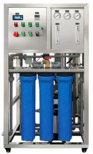 250L/H 1.7kW-220-240V Planta de agua de ósmosis inversa de agua salada con filtros de sedimentos de 3 etapas