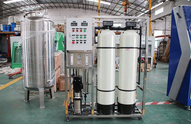 250L/H 1.7kW-380-415V 2xFRP Tanques de agua salada Planta de agua de ósmosis inversa