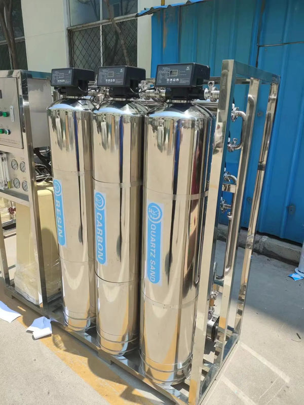 250L/H 1.7kW-380-415V 3xSS304 Tanques de agua salada Planta de agua de ósmosis inversa